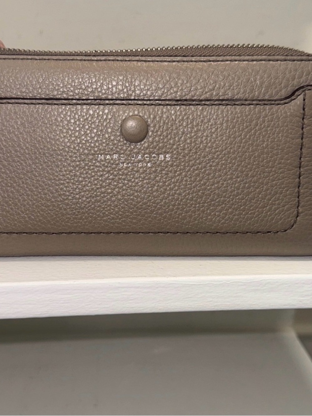 Marc Jacobs Pebbled Leather Wallet in Taupe Gray